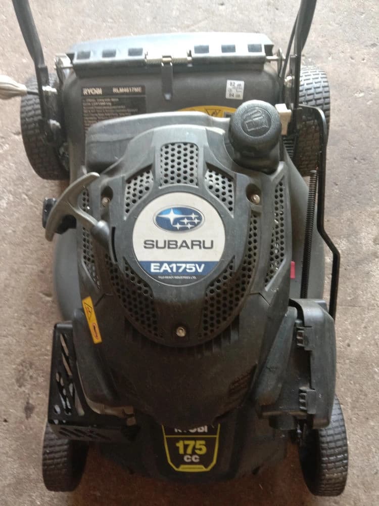 Ryobi lawnmower with a Subaru EA175V engine, from above